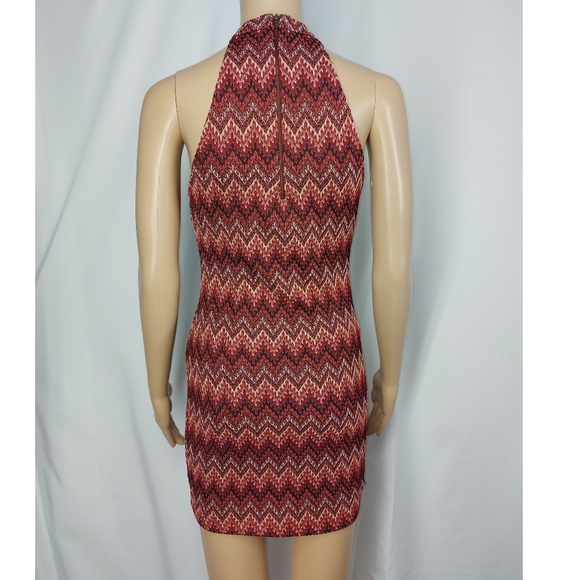 Forever 21 dress size small, wine color. Sleevelss - Picture 3 of 16